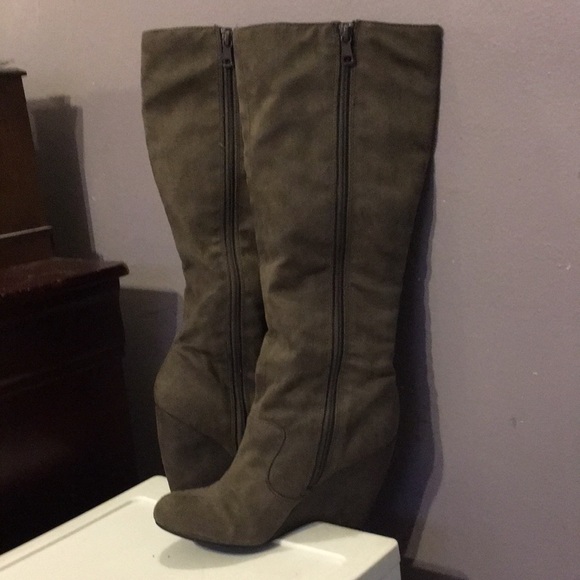 Suede women’s boots - Picture 2 of 7
